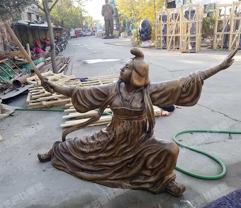 舞劍銅人物雕塑，古代銅人物雕塑